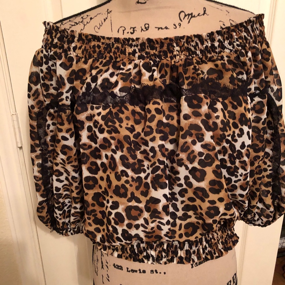 XoXo- Quarter - Sleeve Tiered Blouse.